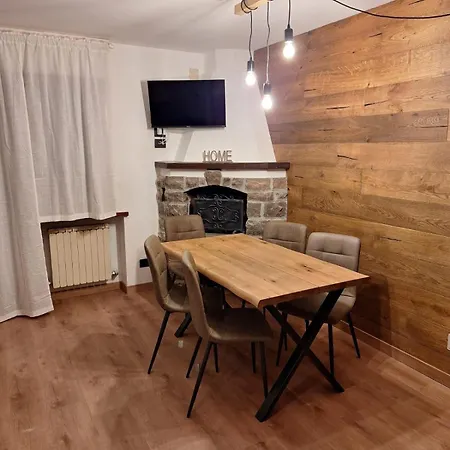 Flowery House - Val Di Fassa Apartment *
