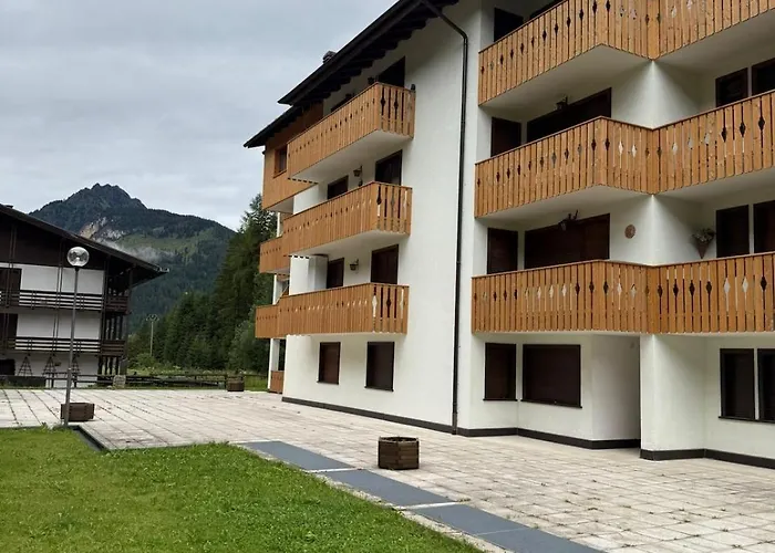 Flowery House - Val Di Fassa Apartamento Canazei