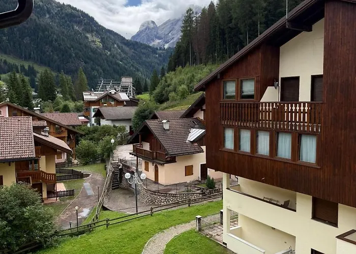 Flowery House - Val Di Fassa Apartamento Canazei